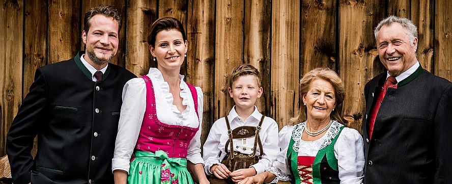 Familie Gleirscher: Hotel Forsters Naturresort in Neustift Stubaital