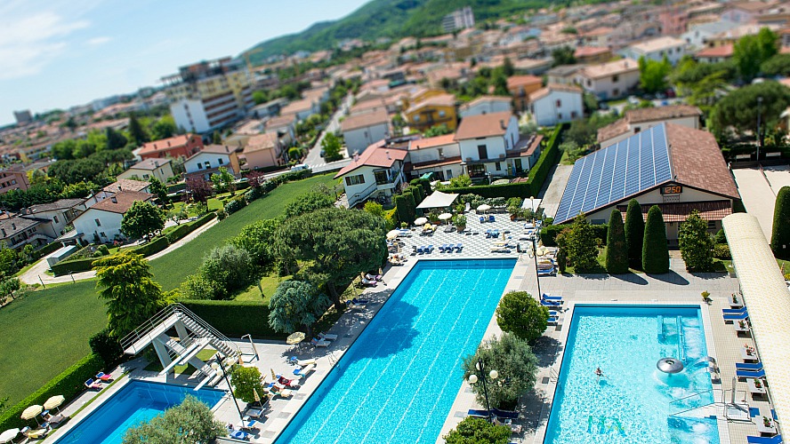 Hotel Terme Antoniano: Die Pools