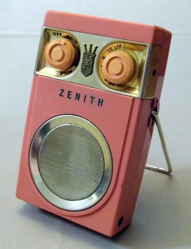 Vintage Zenith Royal 500 Transistor Radio, 7 Transistors, Pink  Unbreakable  Nylon Case, Circa 1957