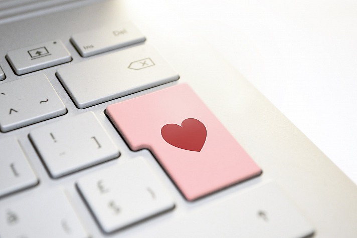 Online auf der Suche nach der großen Liebe