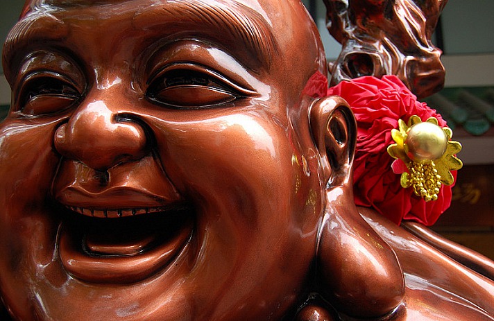 Smiling buddha - Buddhist und Chakra - zwei kurze Geschichten von Elke Heidenreich