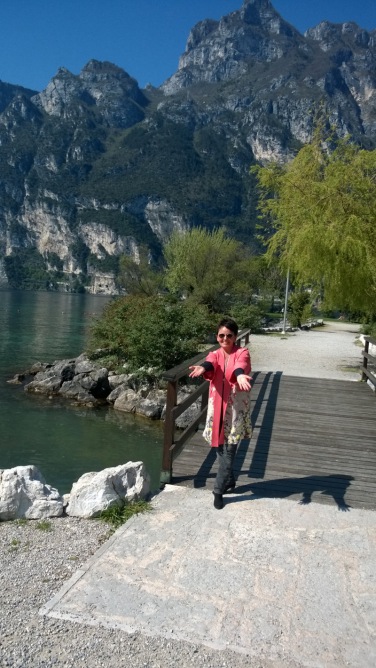 Du Lac et Du Parc Grand Resort: Annette Maria - am Gardasee, direkt am hinteren Ausgang des Hotelparks