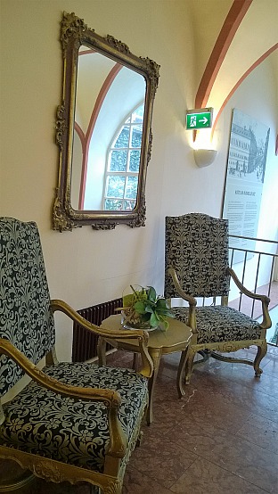 Hotel am Mirabellplatz: Sitzgelegenheiten im Eingangsbereich
