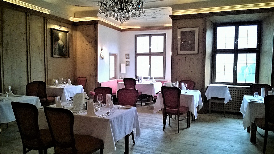 Hotel Schloss Sonnenburg: das Restaurant - ehemaligen Hof- und Residenzstuben