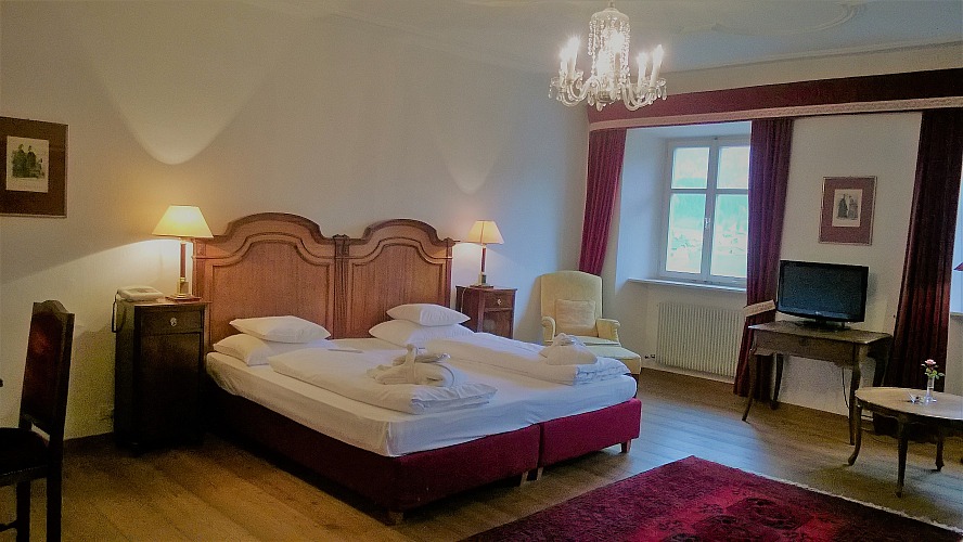 Hotel Schloss Sonnenburg: unser großzügig geschnittenes Zimmer