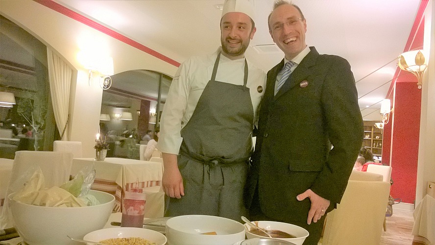 Hotel Posta Marcucci: das Dessert wurde direkt am Tisch zubereitet