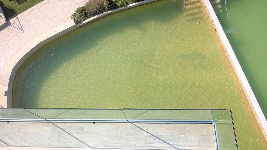 Hotel Posta Marcucci: Im ersten Pool beträgt die Wassertemperatur zwischen 35 und 38°C, im zweiten zwischen 28 und 32°C
