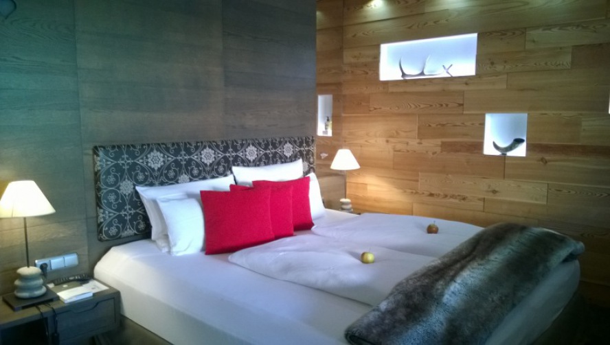 Hotel HUBERTUS: Das Bett unserer Suite