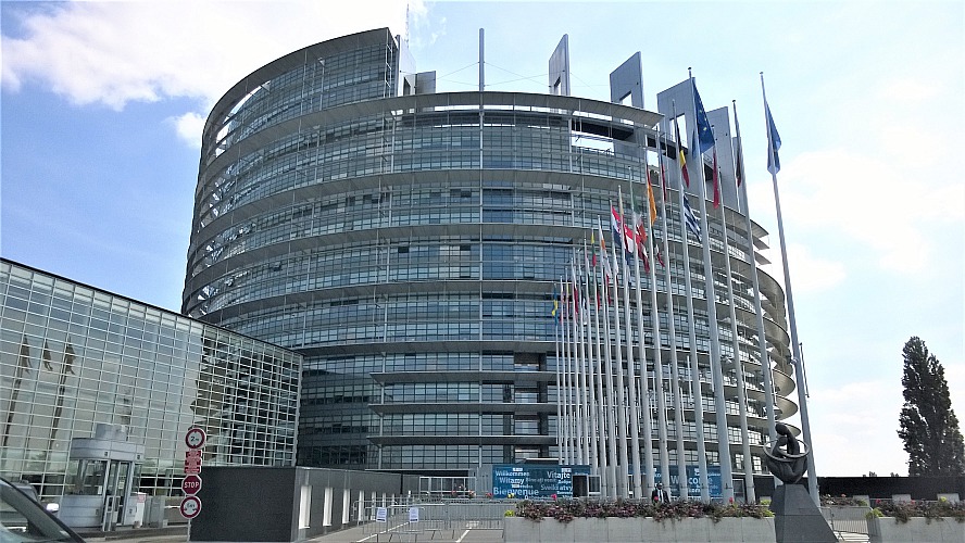Wellnesshotel Ritter Durbach: das Europaparlament in Straßburg