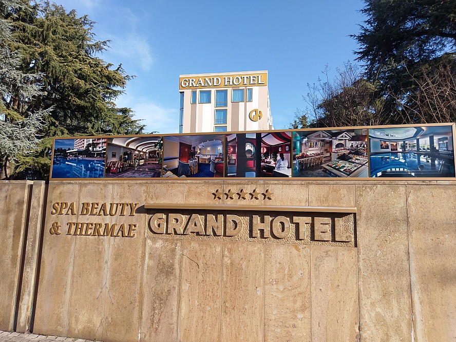 Grand Hotel Terme & Spa: im Herzen der Region Venetien, in Montegrotto - unterhalb der Hänge der wunderschönen Euganeischen Hügel