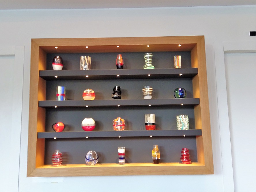 Esplanade Tergesteo: erlesene Vasen aus aus Murano Glas - kunstvoll arrangiert