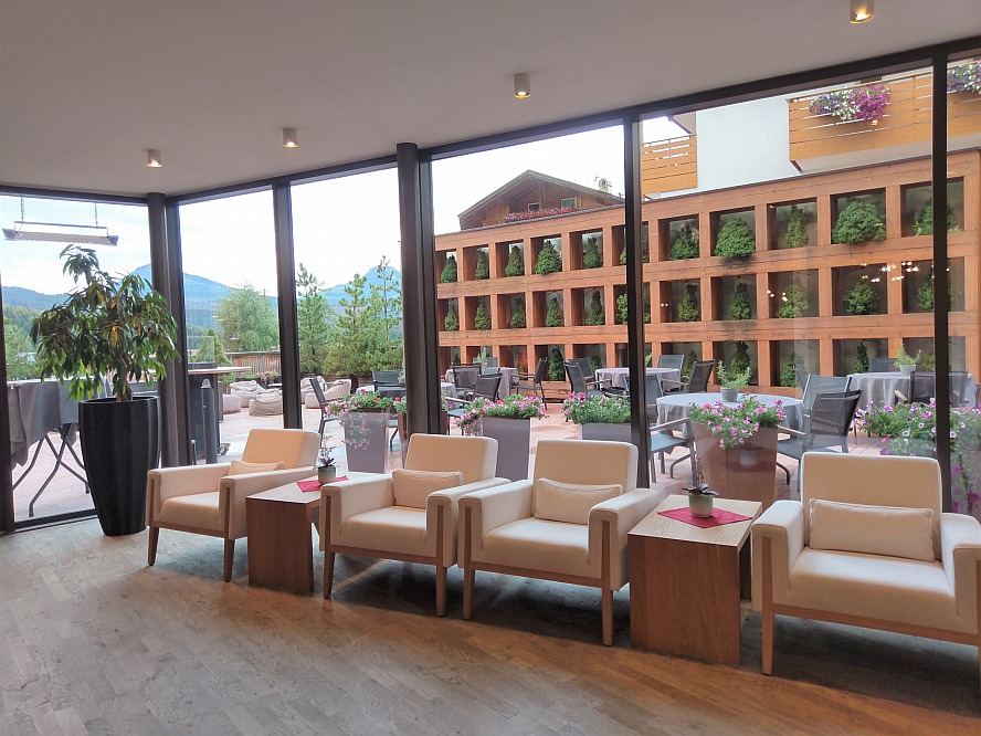 Hotel Cristal Obereggen: Lounge