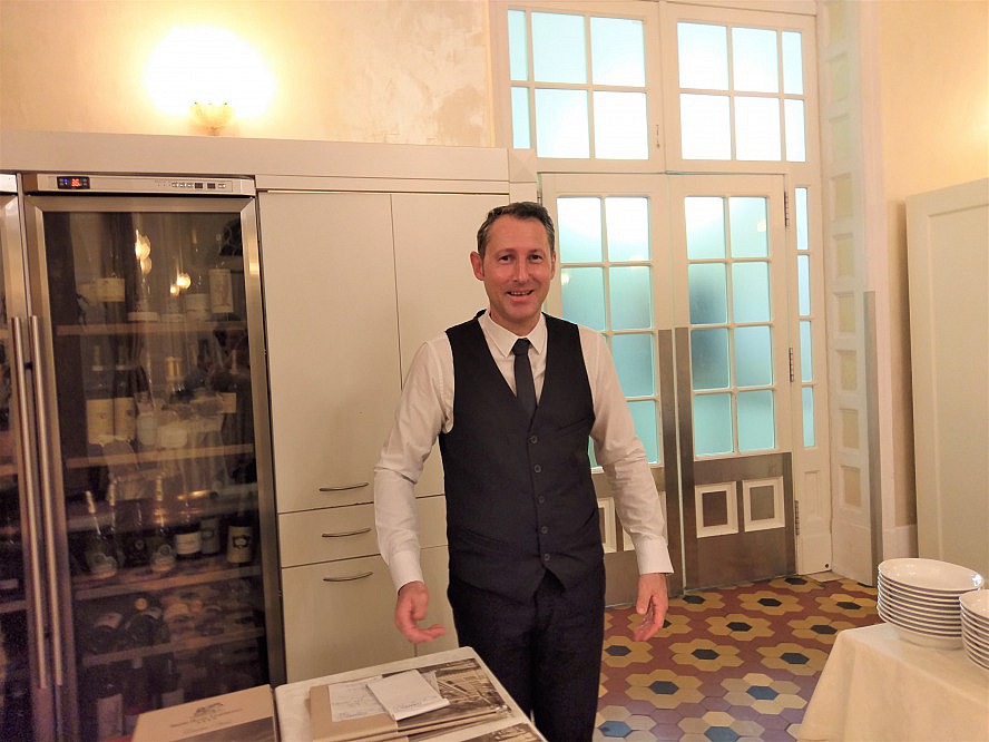 Grand Hotel Cesenatico: die kulinarischen Spezialitäten werden uns von sehr freundlichen und aufmerksamen Mitarbeitern serviert