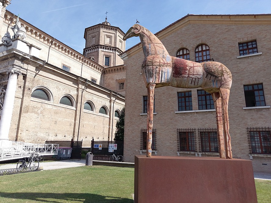 Grand Hotel Cesenatico: Erstaunliche Kunstwerke gibt es in Ravenna überall zu bewundern
