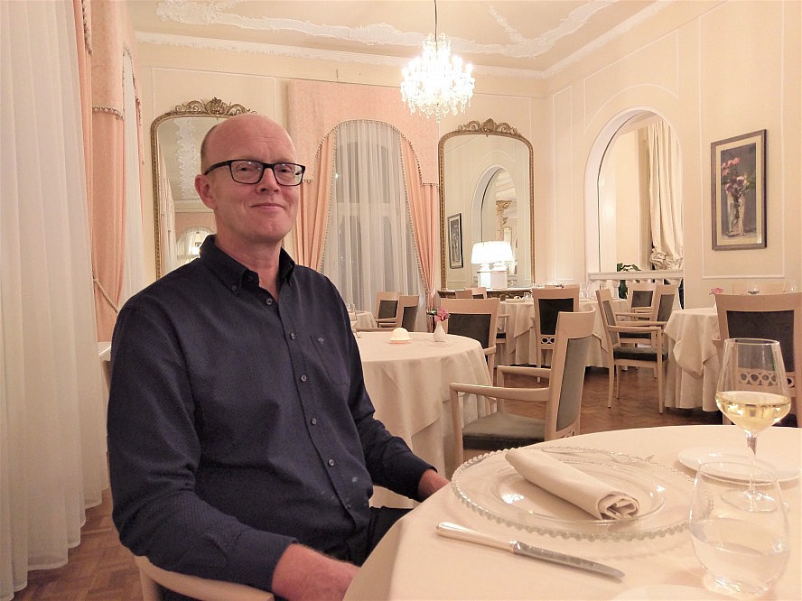Grand Hotel Rimini: Am Abend wird uns im Belle-Epoque Saal ein vorzügliches Dinner Fellini Style serviert.