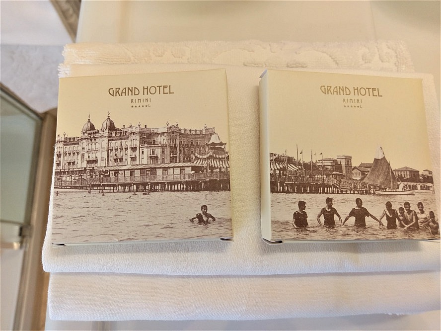 Grand Hotel Rimini: Aufmerksamkeiten im Badezimmer