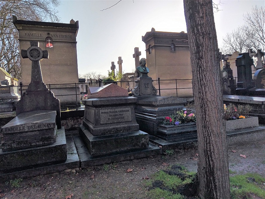 Hôtel Léopold: Friedhof von Montparnasse