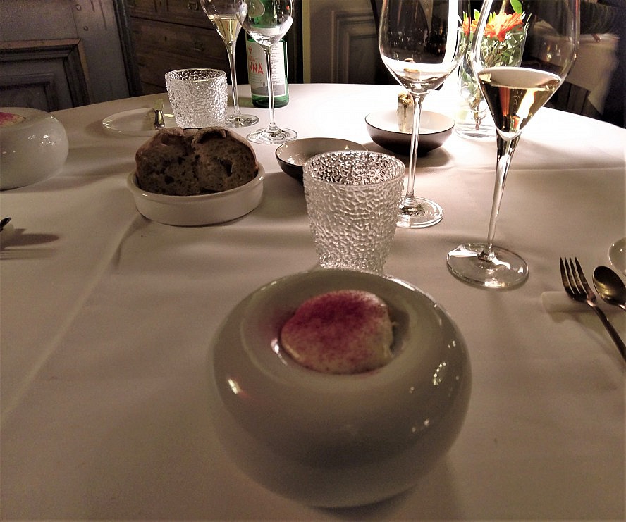Hotel Heritage - Relais & Chateaux: Am Abend kreiert Küchenchef Gregory eine wahre Symphonie an erlesenen Speisen