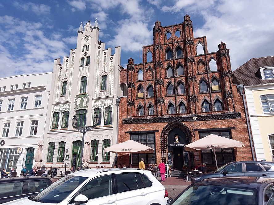 Der Alte Schwede wurde 1380 erbaut, der Name erinnert an die Schwedenzeit Wismars von der Mitte des 17. Jh. bis 1903