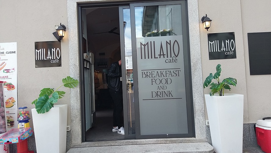 Luxury Italy Apartments: Für das Frühstück brauchten wir nur mit dem Aufzug runter zu fahren