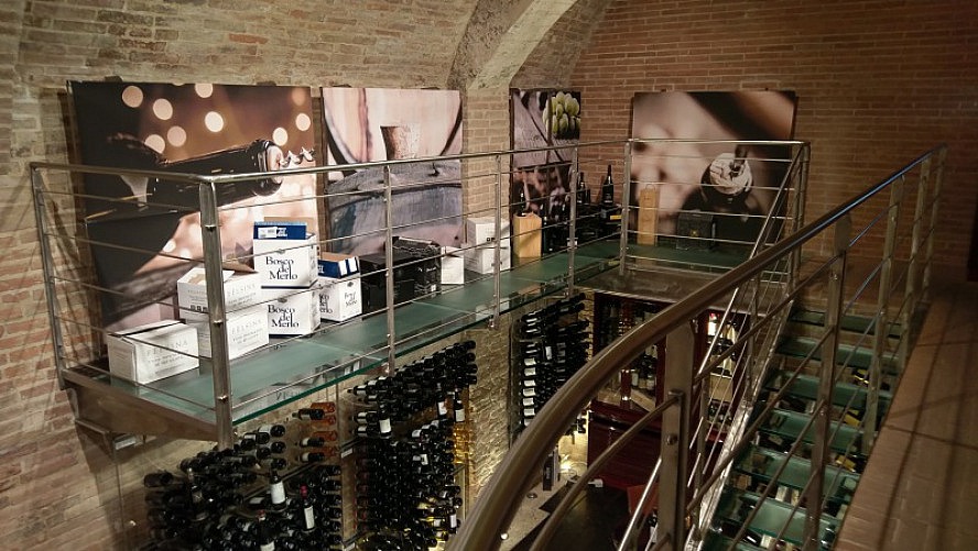 Grand Hotel Continental Siena: Dieser Weinkeller wurde erst bei Renovierungsarbeiten anfang dieses Jahrtausends wiederentdeckt