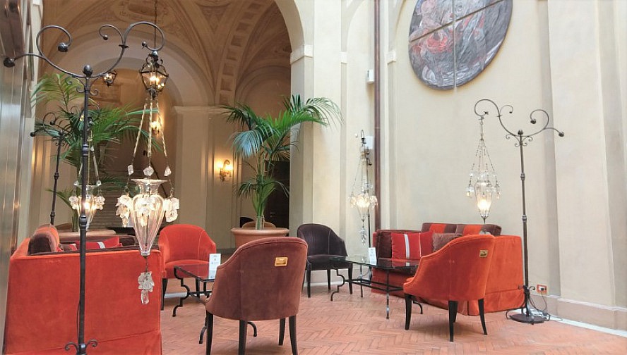Grand Hotel Continental Siena: Lounge und Barbereich