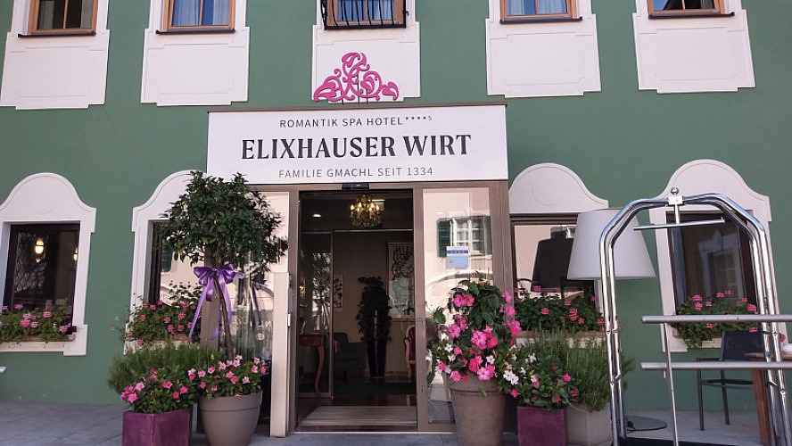 Romantik Spa Hotel Elixhauser Wirt: Das Hotel in Elixhausen bei Salzburg mit Nähe zur Mozartstadt