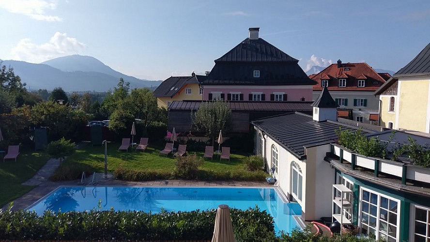 Romantik Spa Hotel Elixhauser Wirt: Genuss und Wellness vom Feinsten, inmitten dörflicher Idylle nahe der wunderschönen Stadt Salzburg