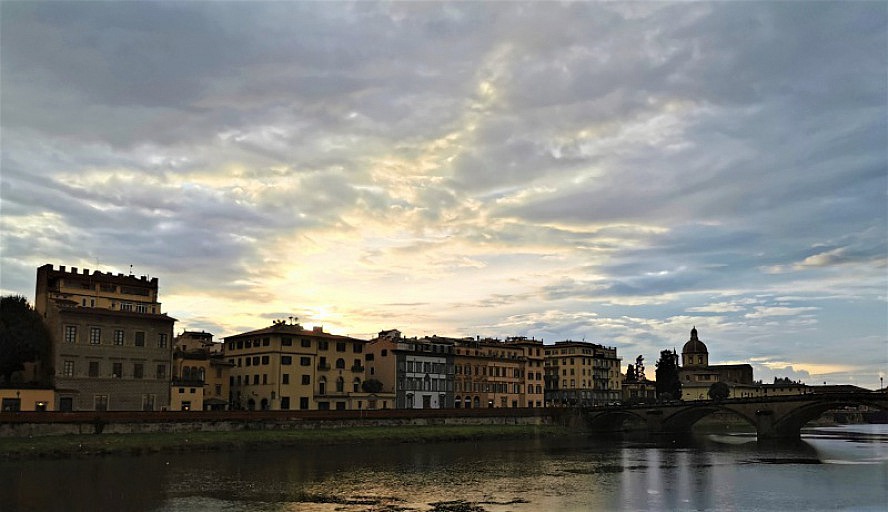 25hours Hotel Piazza San Paolino: Ankommen in Florenz