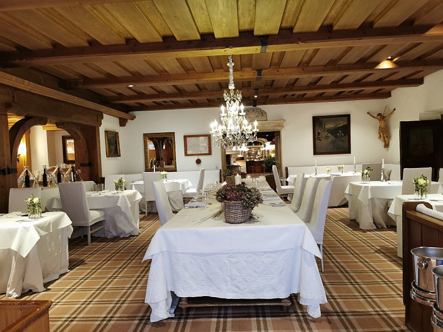 Posthotel Achenkirch: eine der Restaurantstuben - urig und gleichzeitig elegant