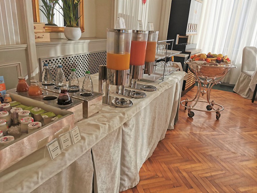 Royal Hotel Sanremo: reichhaltige Frühstücksbuffets