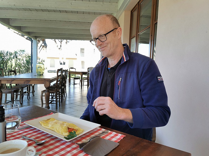 Hotel Agriturismo Villa Toscana: Axel freut sich auf ein Omelette