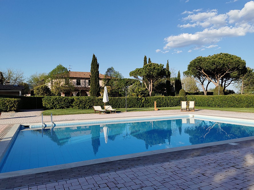 Hotel Agriturismo Villa Toscana: Leider waren die Temperaturen noch etwas zu kalt für den Pool