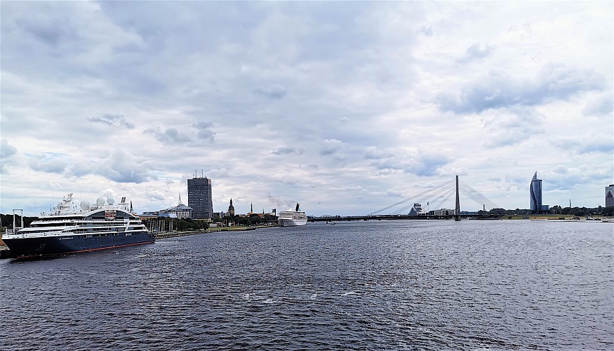 WORLD VOYAGER: Riga, die Hauptstadt Lettlands, liegt an der Mündung der Düna in die Ostsee