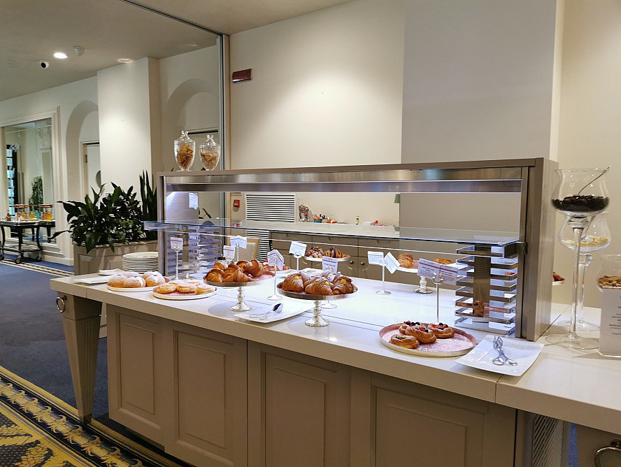 Grand Hotel da Vinci: Das fein arrangierte Frühstückstückbuffet lässt für uns wirklich keine Wünsche offen