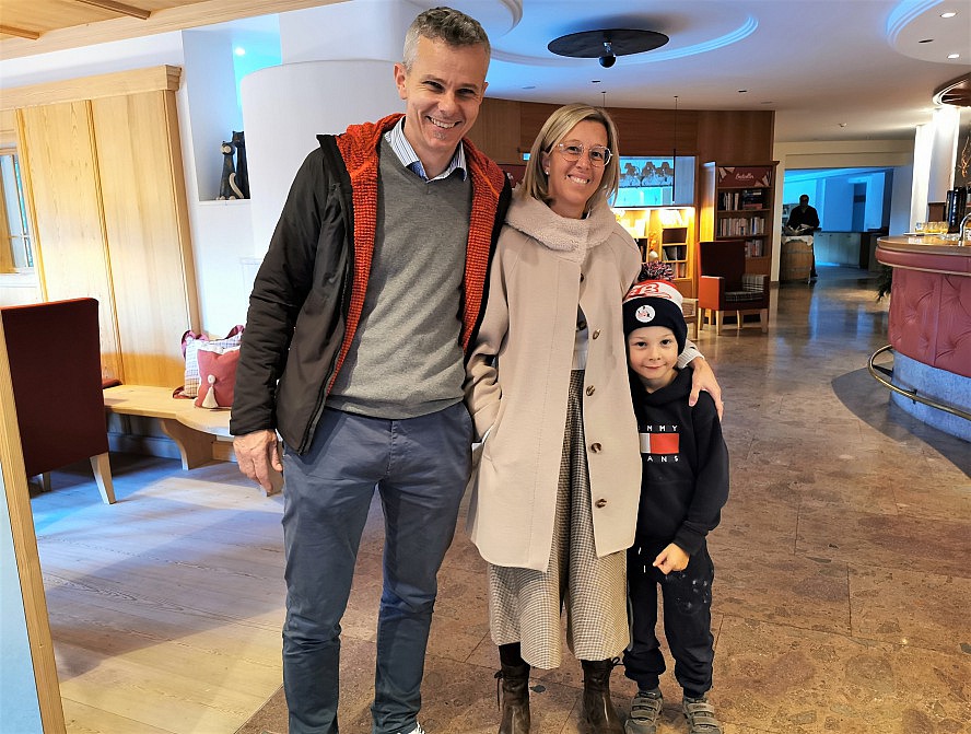Hotel Weihrerhof: Bei unserer Ankunft werden wir von Familie Pichler herzlich begrüßt