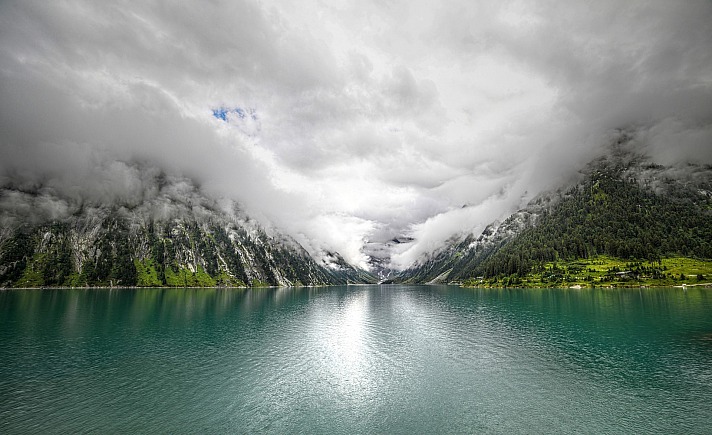 Traumhaft schönes Zillertal – die Schönheit der Landschaft scheint nicht von dieser Welt zu sein.