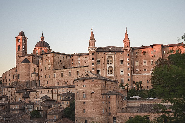 Die Familie Da Montefeltro beherrschte das Herzogtum Urbino und die Stadt wurde zum Hauptsitz, an der Stelle von San Leo