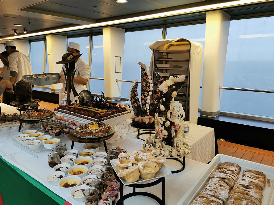 Vasco Da Gama: reiche Dessertauswahl beim großen VASCO DA GAMA-Buffet