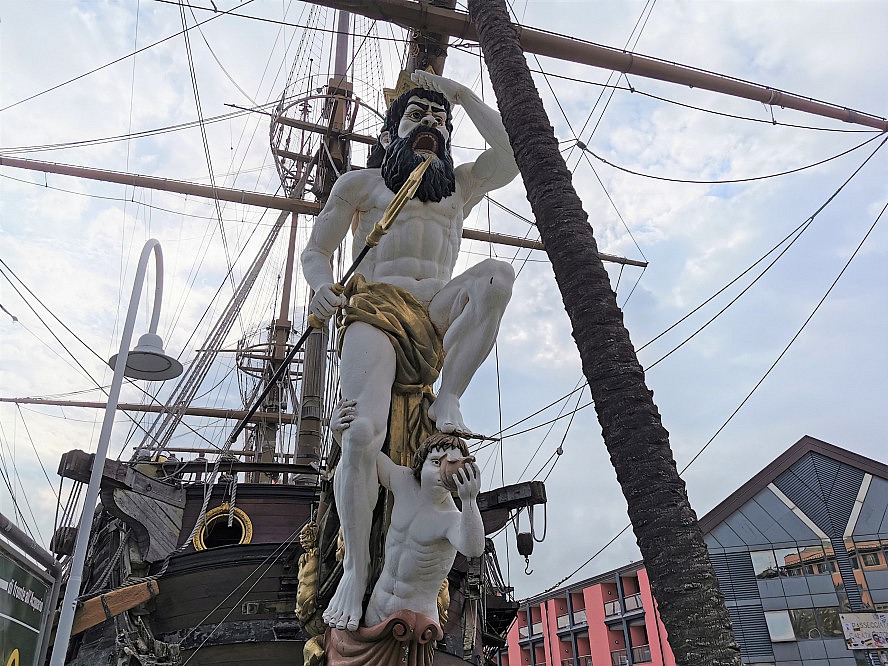 Genua - Rolli De Mar: Museumsschiff im Hafen