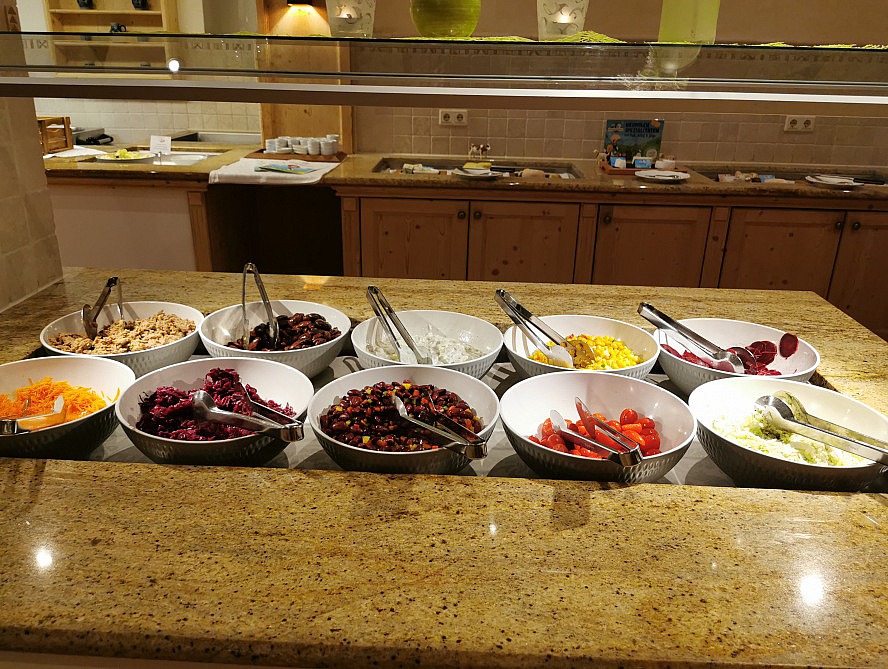Hotel Alpenhof: Das Salatbuffet für den Salatgang am Abend