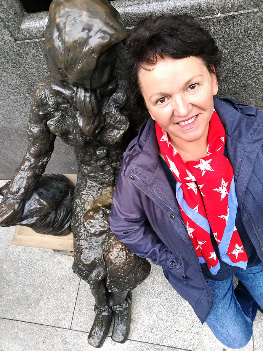 VASCO DA GAMA: Annette Maria leistet in Liverpool Eleanor Rigby ein wenig Gesellschaft