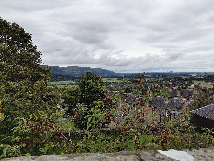 VASCO DA GAMA: Blick auf Sterling vom Schlossberg (Castle Hill) in Stirling, einem steil aufragenden Hügel vulkanischen Ursprungs