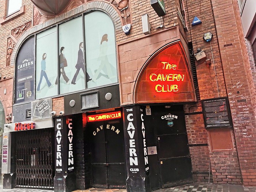 VASCO DA GAMA: The Cavern Club in Liverpool