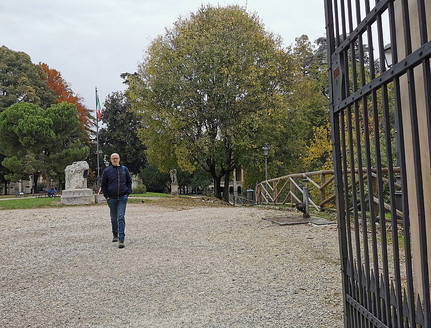 Ariston Molino Abano: Axel schlendert durch den Stadtpark in Vincenza