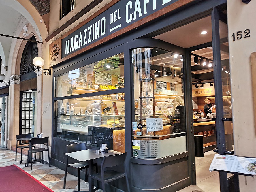 Ariston Molino Abano: ein Besuch in den vielen wunderbaren Cafés in Vincenza ist ein Muss