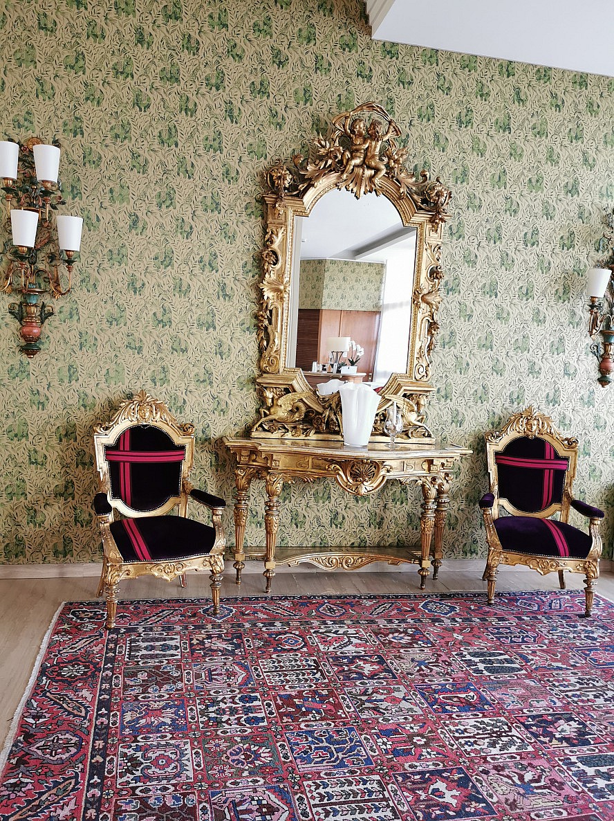 Ariston Molino Abano: wunderbar erhaltene opulenter Möbel