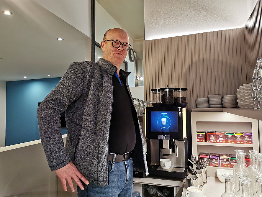 Hotel Lago di Garda Malcesine: Axel ist glücklich - ein Kaffeeautomat zur Selbstbedienung