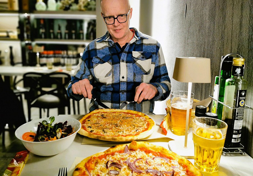 Hotel Lago di Garda Malcesine: große Pizza - und wirklich ganz besonders köstlich