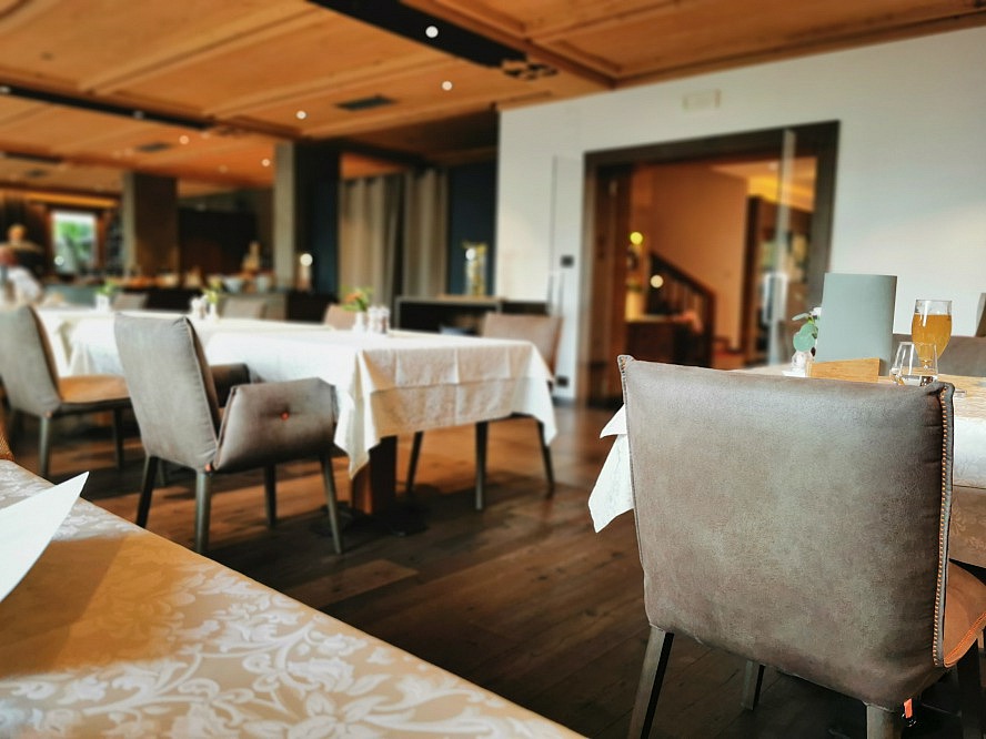 Hotel Sonnenhof: Blick ins Restaurant